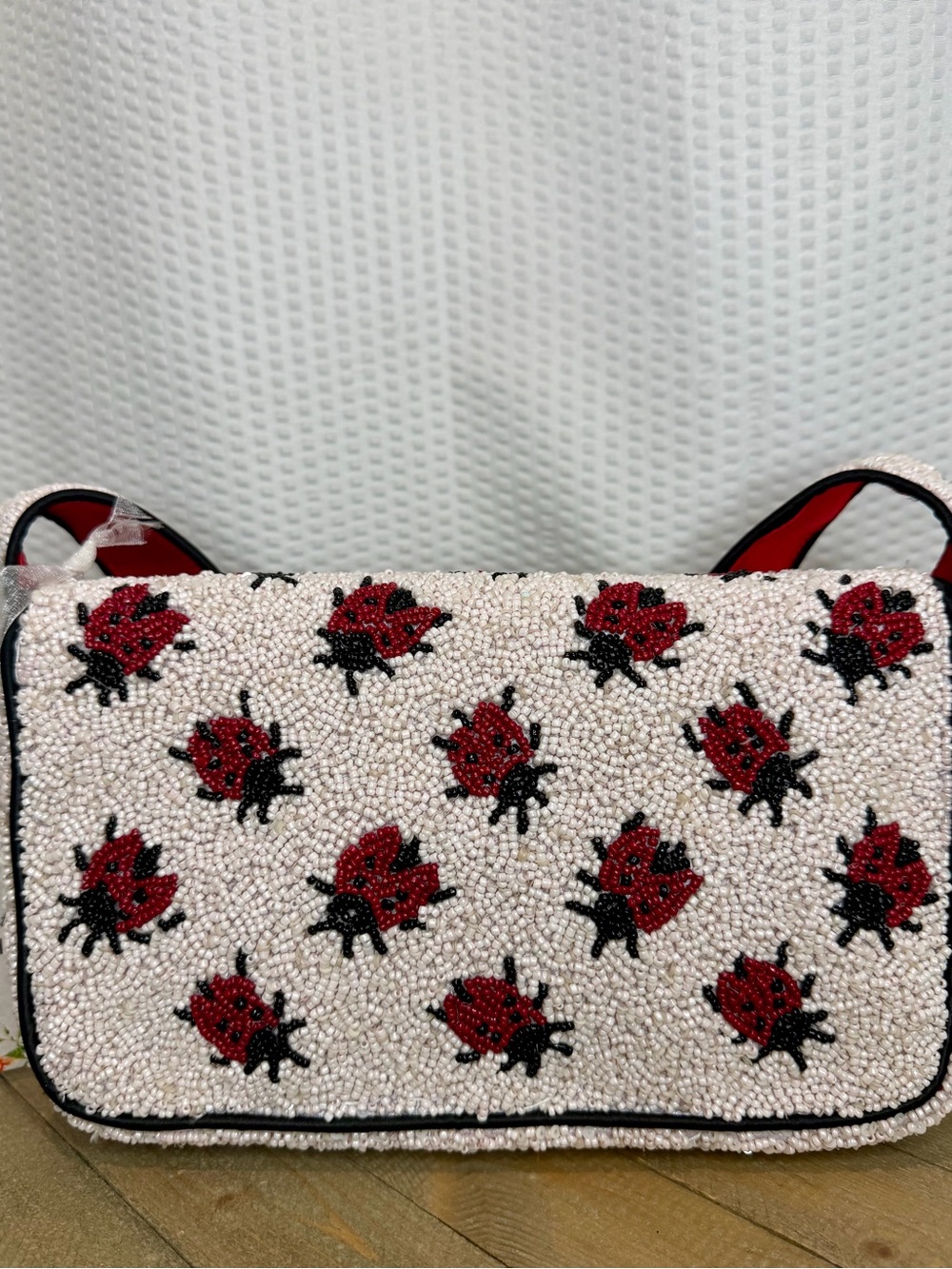 Viral Beaded Ladybug Shoulder Bag!! - Picture 6 of 9
